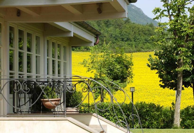 فندق Relais Villa Fornari