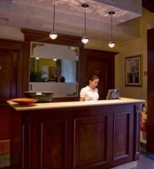 فندق Relais Villa Fornari