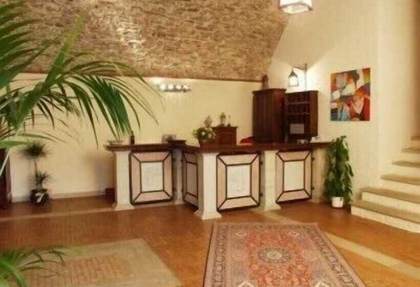 בית מלון כפרי La Fortezza