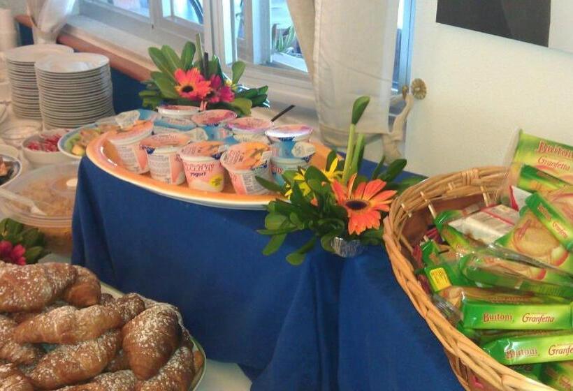 בית מלון כפרי Ristorante La Scogliera   Nuova Gestione