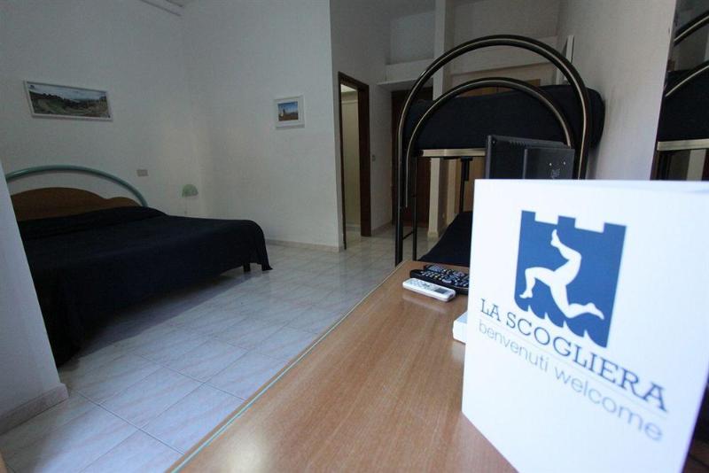 בית מלון כפרי Ristorante La Scogliera   Nuova Gestione