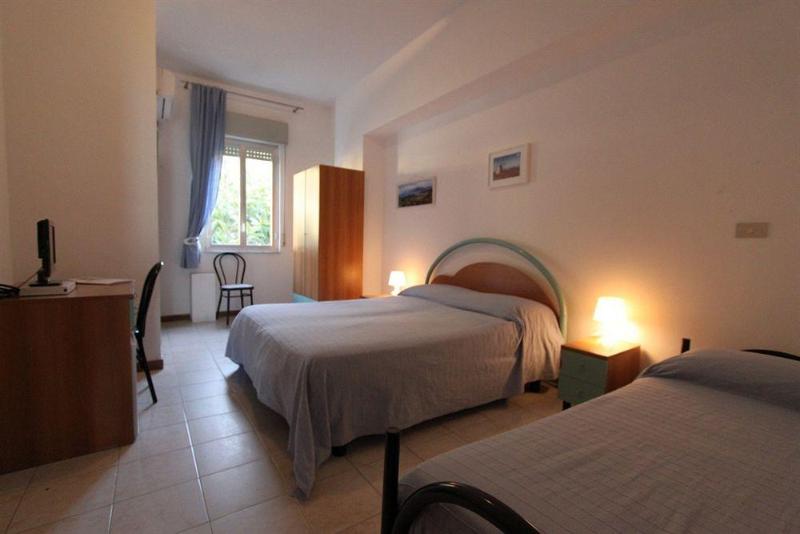 בית מלון כפרי Ristorante La Scogliera   Nuova Gestione