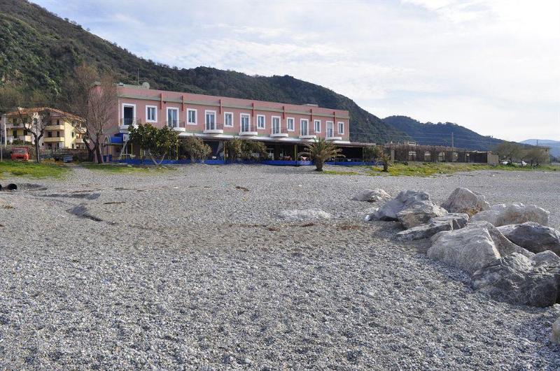 בית מלון כפרי Ristorante La Scogliera   Nuova Gestione