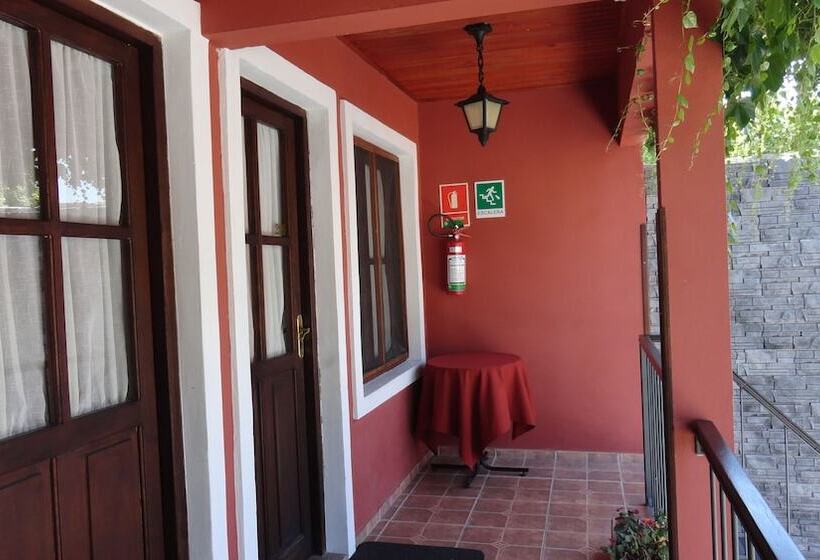 هتل Posada Rivera