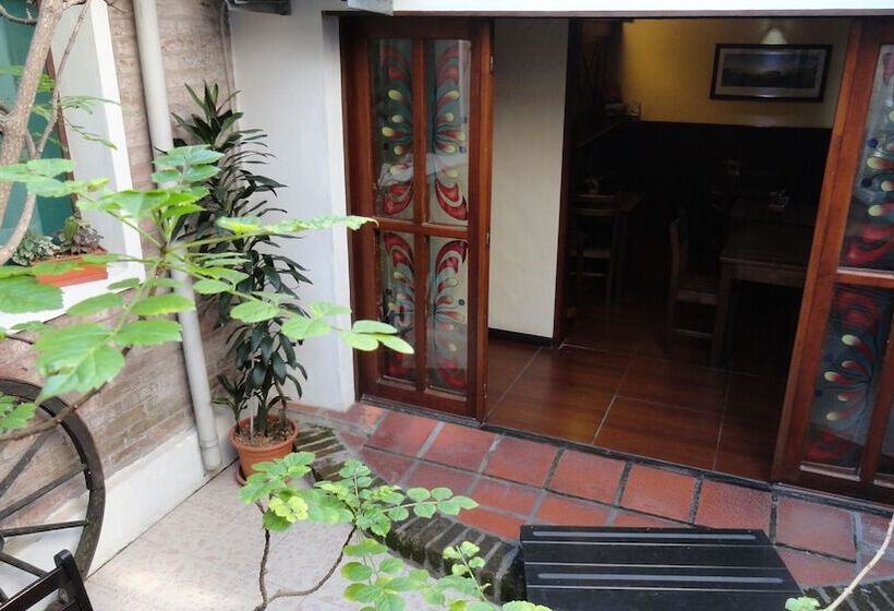 هتل Posada Rivera