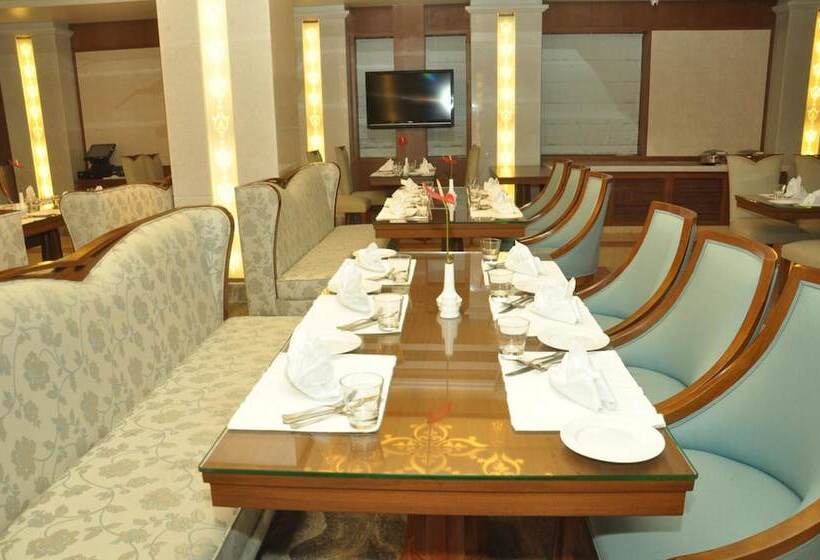 فندق Royal Tulip Navi Mumbai