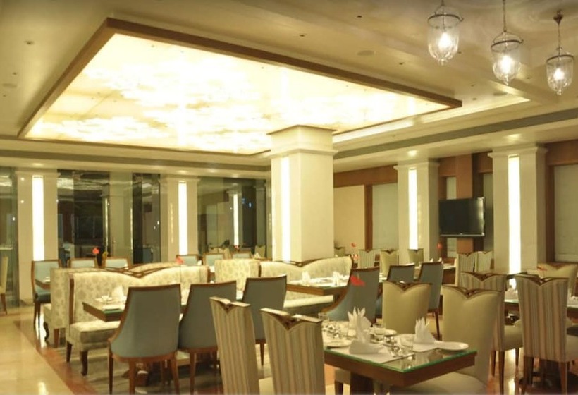 فندق Royal Tulip Navi Mumbai
