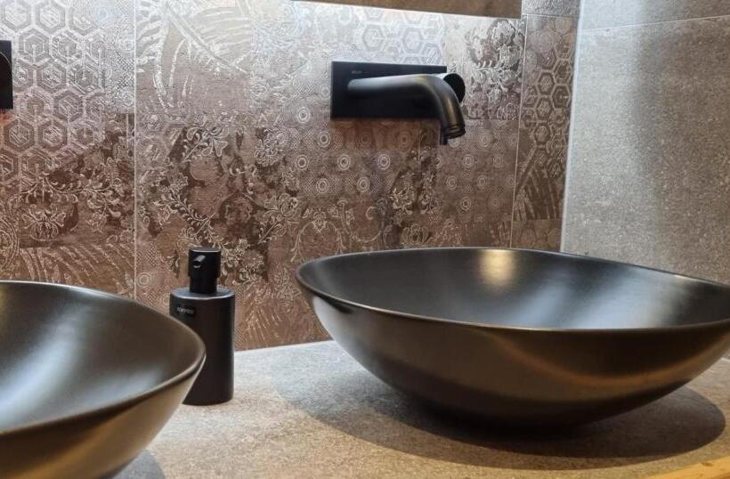 乡村酒店  Goldene Rose