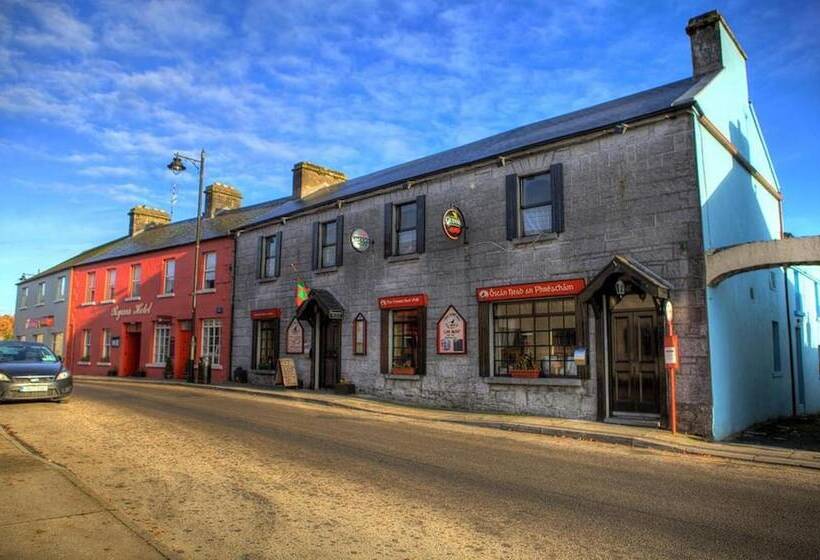 בית מלון כפרי Ryan S