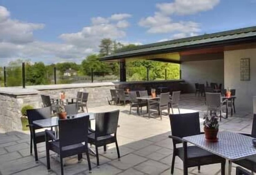 בית מלון כפרי Ryan S