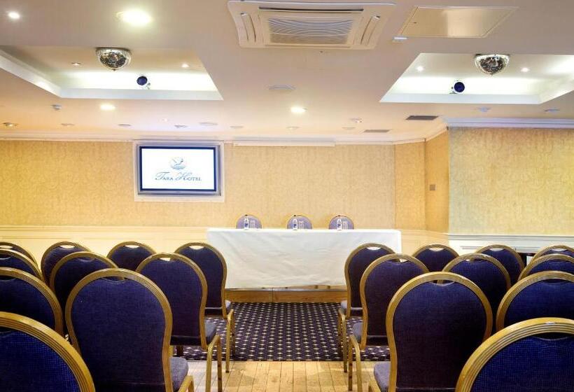 فندق Tara