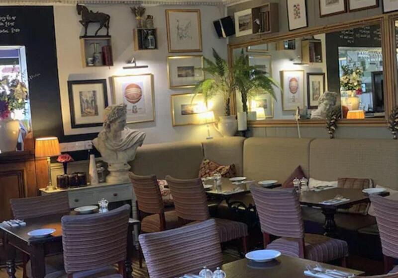 בית מלון כפרי The Ormond At Tetbury