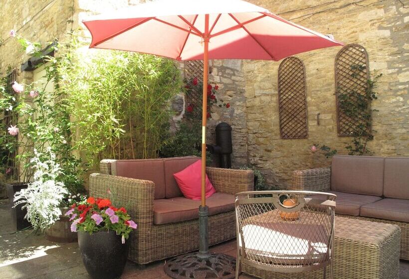 בית מלון כפרי The Ormond At Tetbury