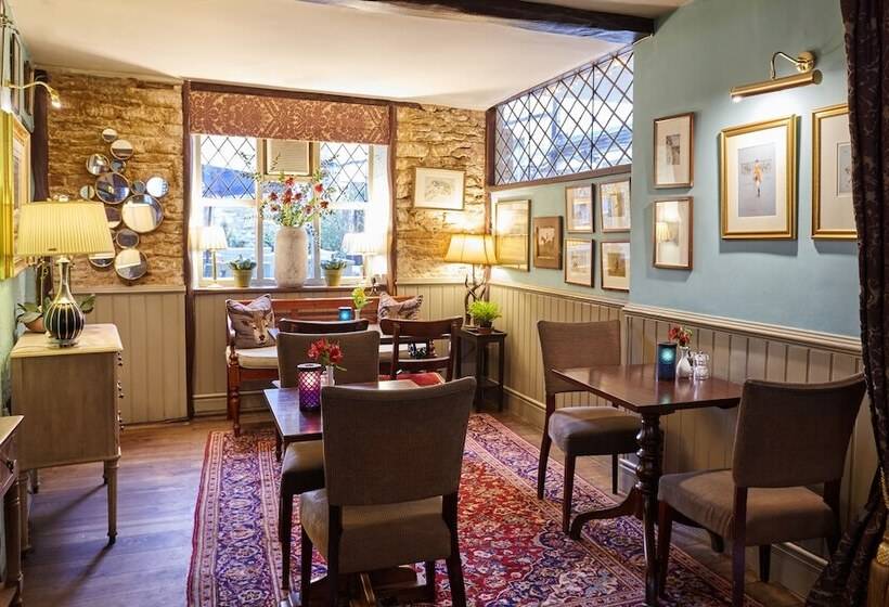בית מלון כפרי The Ormond At Tetbury