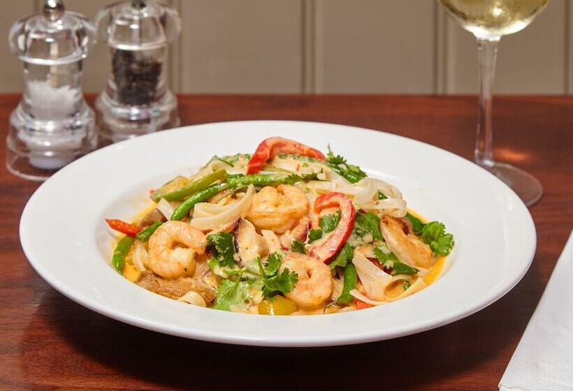 בית מלון כפרי The Ormond At Tetbury