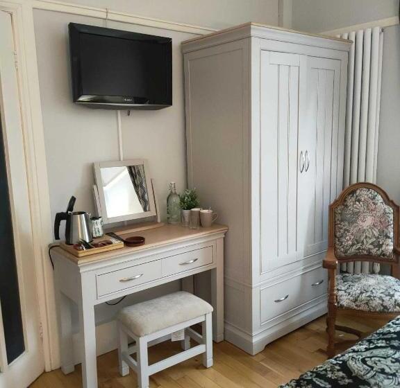 בית מלון כפרי The Oystercatcher