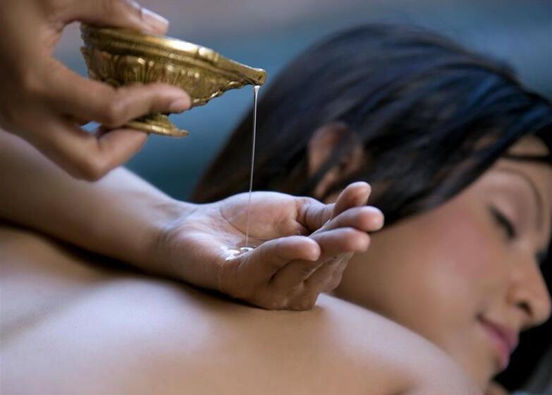 בית מלון כפרי The Westin Sohna Resort & Spa