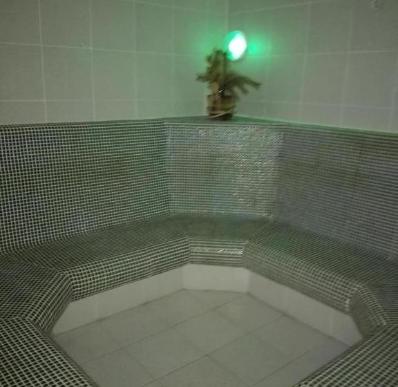 בית מלון כפרי Toliar