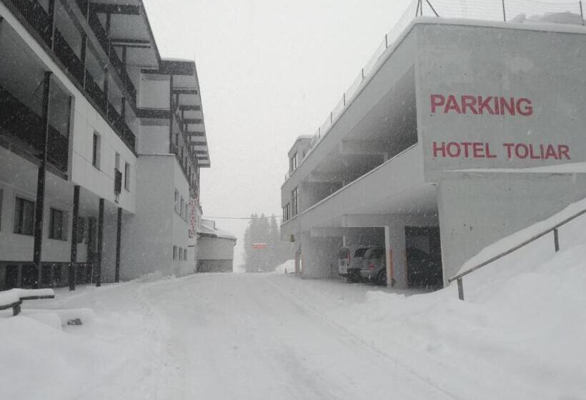 בית מלון כפרי Toliar