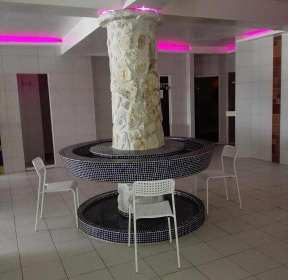 בית מלון כפרי Toliar