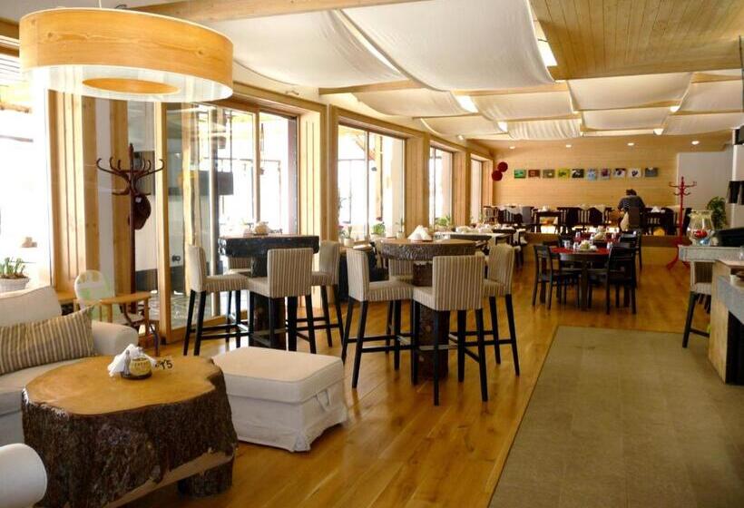 בית מלון כפרי Toliar