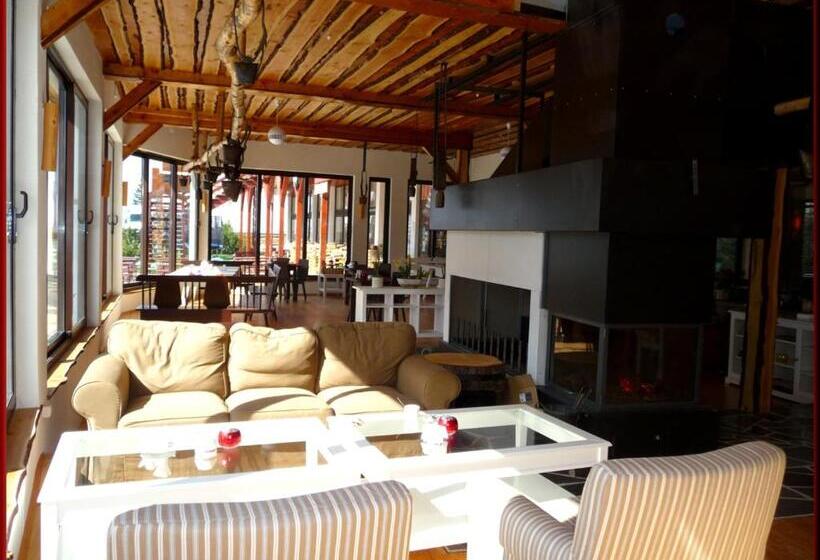 בית מלון כפרי Toliar