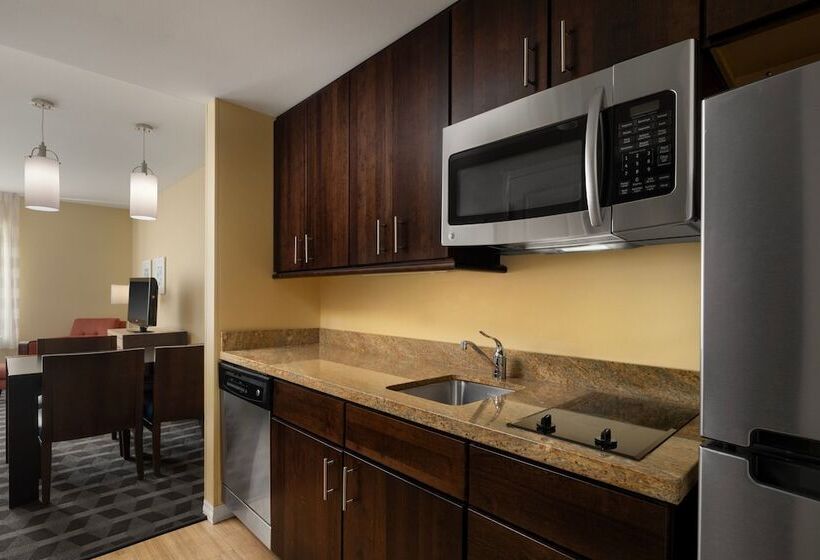 호텔 Towneplace Suites Ann Arbor