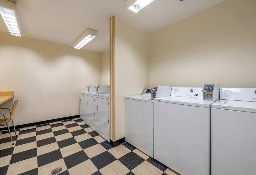 فندق Towneplace Suites By Marriott Vincennes