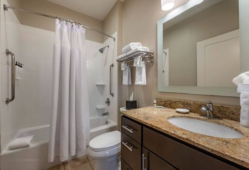 فندق Towneplace Suites By Marriott Vincennes