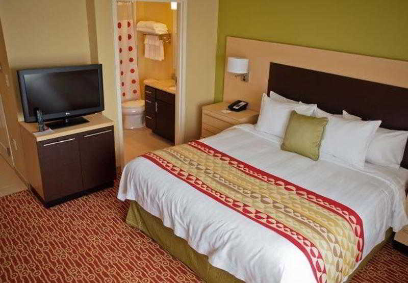فندق Towneplace Suites By Marriott Vincennes