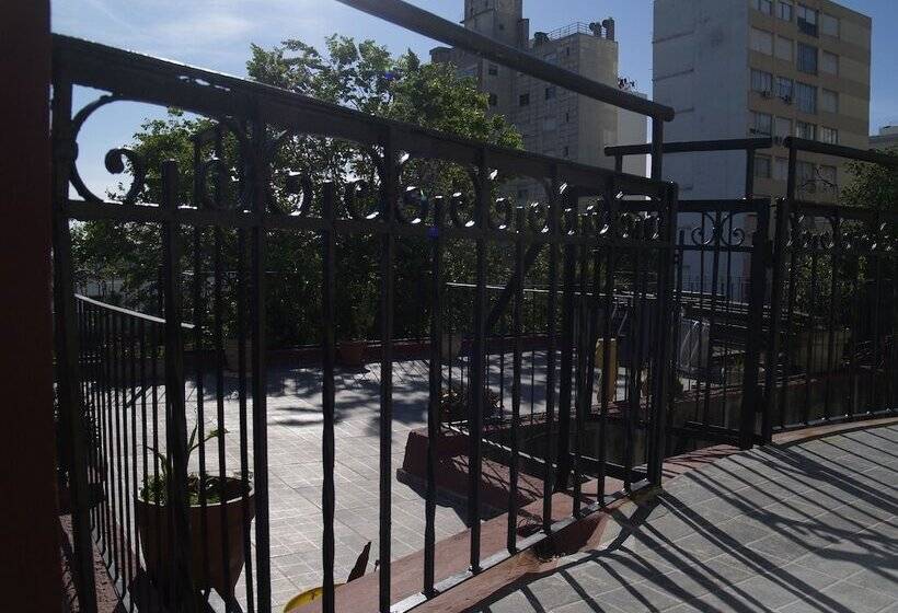 فندق Una Noche Más