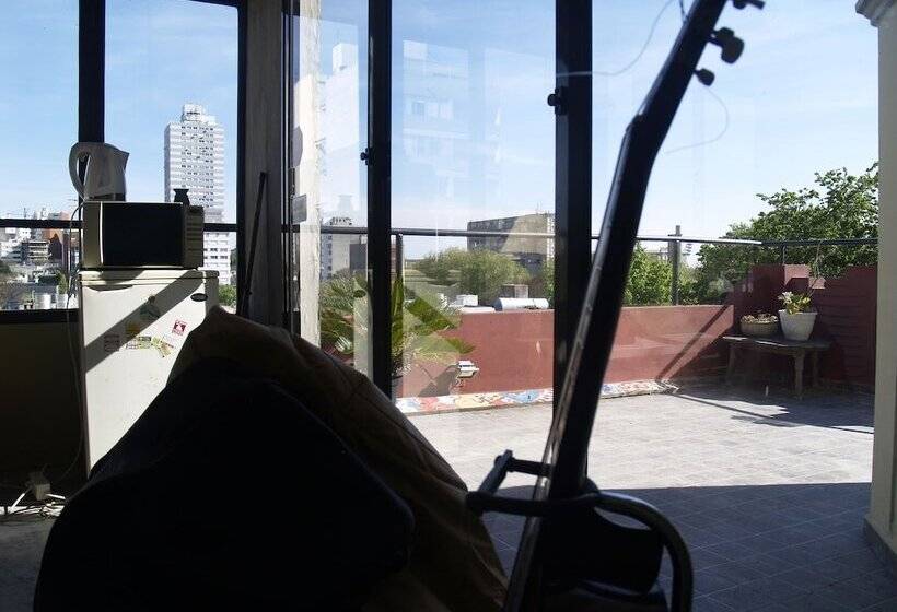 فندق Una Noche Más