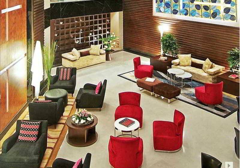 هتل Vivanta Hyderabad Begumpet