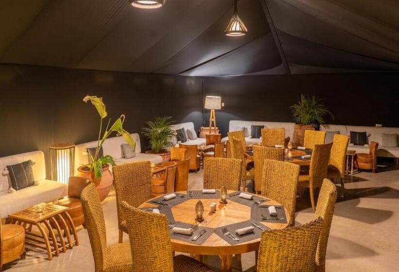 ホテル Widiane Resort