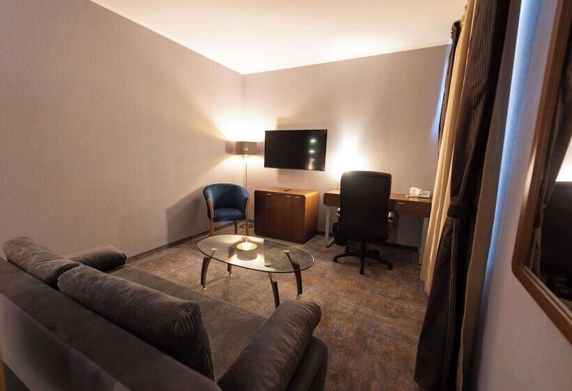 هتل Wyndham Cluj