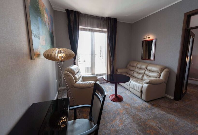 هتل Wyndham Cluj