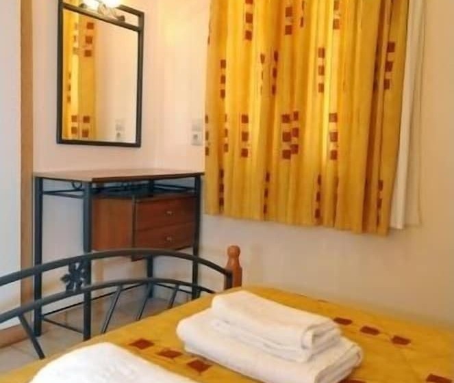 Apartments Hotel & Studios, Xifoupolis