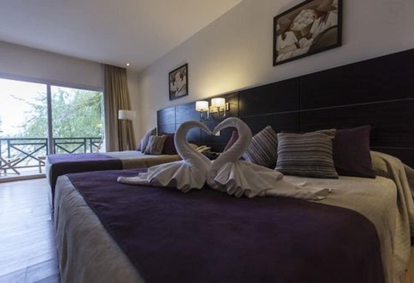 Howard Johnson Marinas & Resort