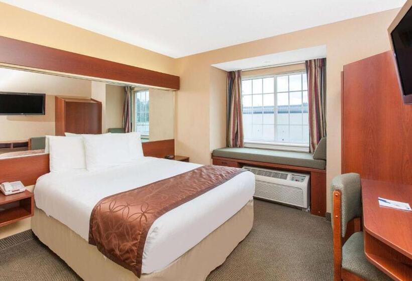 Microtel Inn By Wyndham Rogers