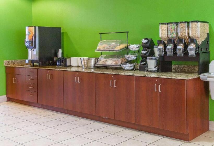 Microtel Inn By Wyndham Rogers