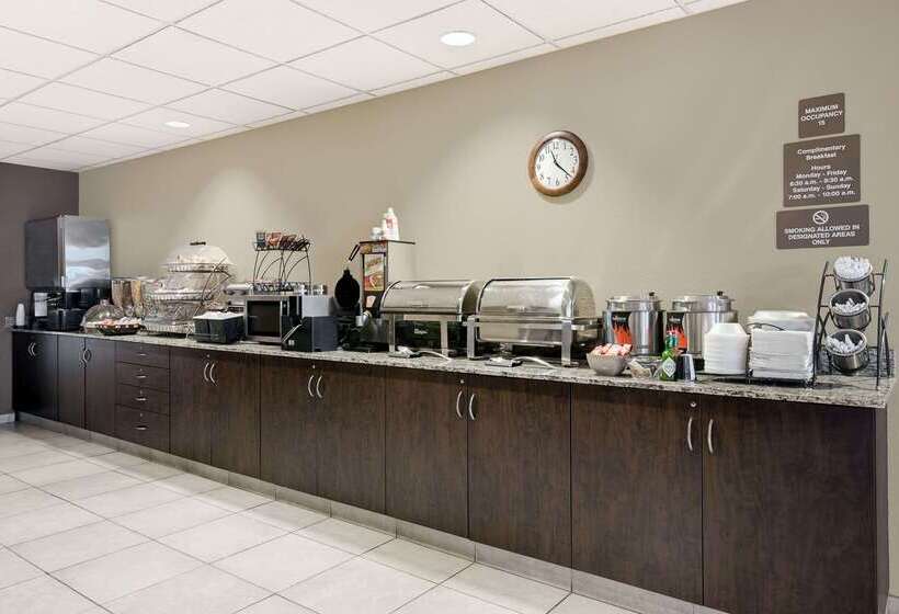 Microtel Inn & Suites By Wyndham Williston