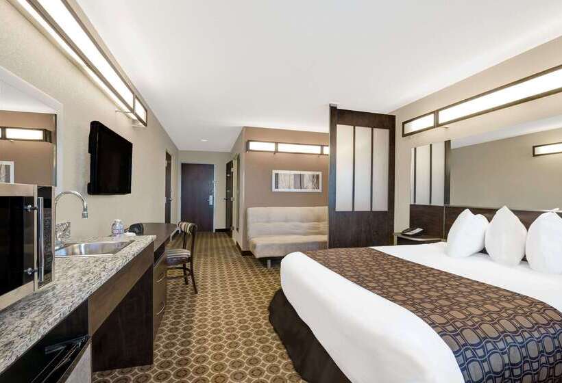 Microtel Inn & Suites By Wyndham Williston