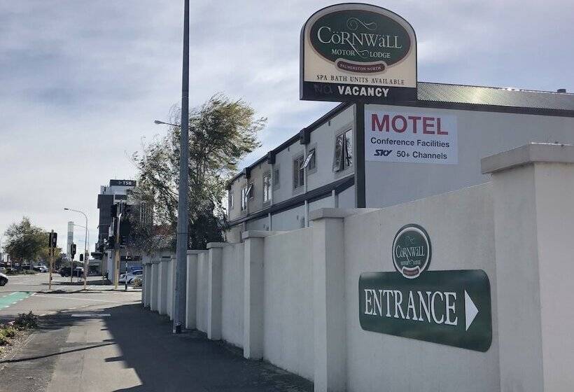 Мотель Cornwall Motor Lodge