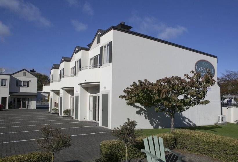 مُتل Cornwall Motor Lodge