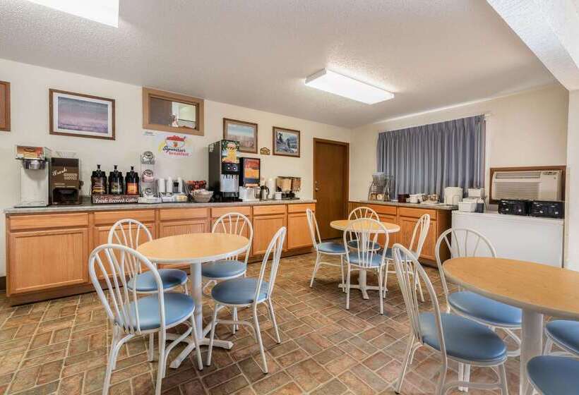 מוטל Super 8 By Wyndham Hill City/mt Rushmore/ Area