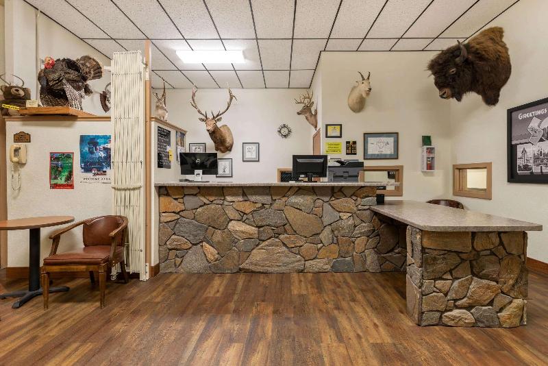 מוטל Super 8 By Wyndham Hill City/mt Rushmore/ Area