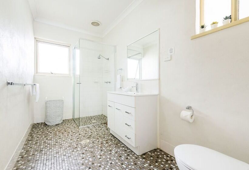 מוטל The Carmel Yamba