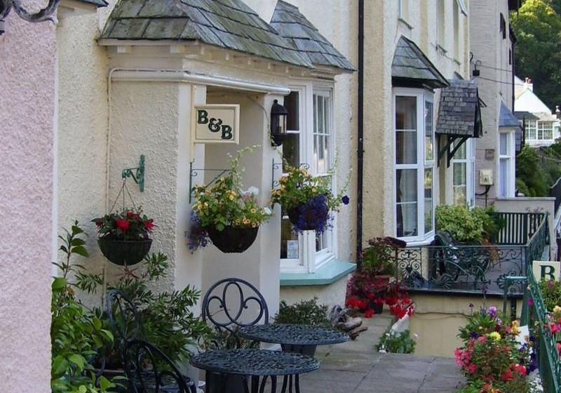 ペンション Hillside House  Guest House