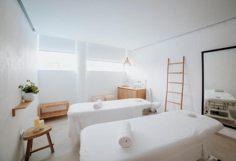 منتجع Alannia Guardamar