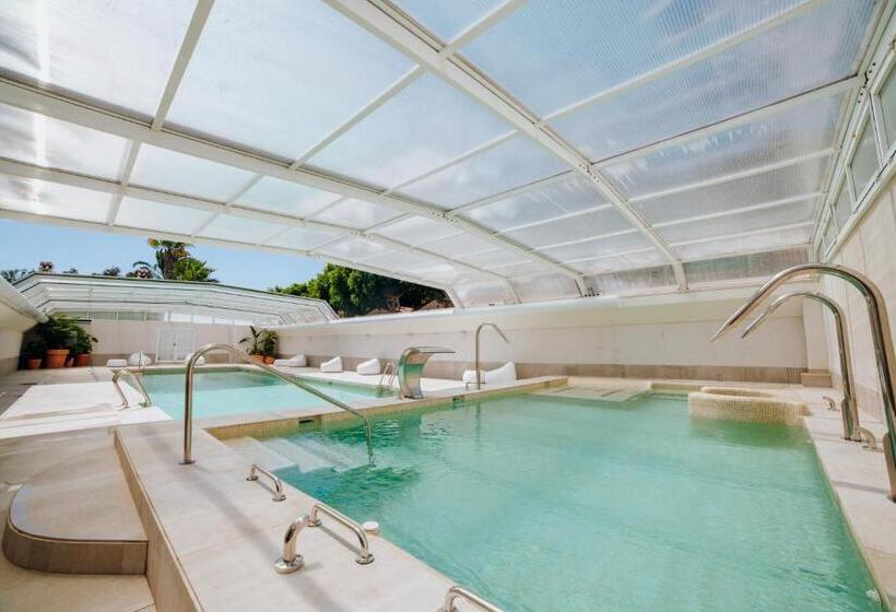 منتجع Alannia Guardamar